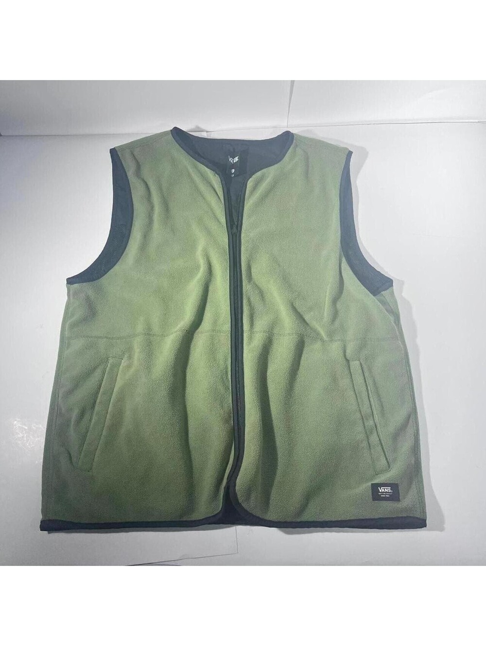 Vans Green Black Reversible Fleece Mesh Zip Vest Men's